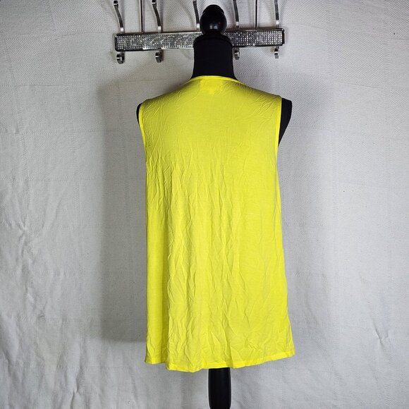 Betsey's Boutique Shop Bright Yellow Slit Clasp Front Closure Blouse Tank Size M - Picture 12 of 16